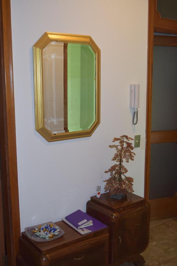 Al Salice Tranquillita Nel Verde Via Amendola 24 Apartment Busto Arsizio Bagian luar foto